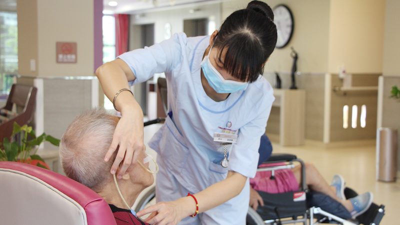 智慧养老助餐系统：如何提升失能老人生活质量