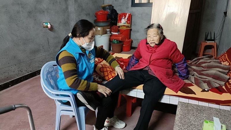护工服务合同：甲方乙方责任解析